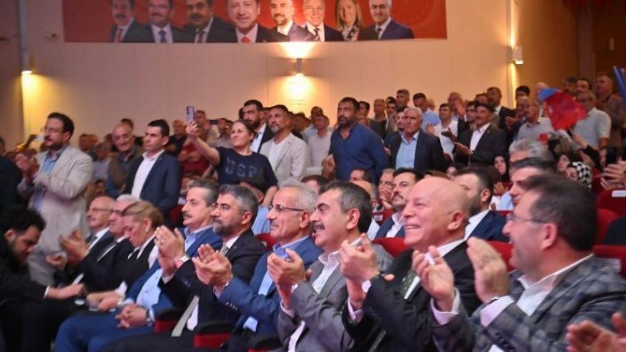 Bakan Uraloğlu'ndan Erzurum'a hızlı tren müjdesi