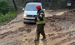 Trabzon Araklı'da sel mağdurlarına itfaiye yardımı