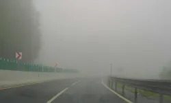 Bolu Dağı'nda sis görüş mesafesini düşürdü