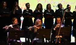 Bursa Maarif Orkestrası ve Çok Sesli Korosu'ndan muhteşem konser