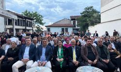 DAĞDER’DE GELENEKSEL BAYRAMLAŞMA PROGRAMI YOĞUN KATILIMLA GERÇEKLEŞTİ