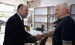 BELEDİYE BAŞKANI SELÇUK YILDIZ’DAN 1 HAZİRAN  OPTİSYEN  VE GÖZLÜKÇÜLER GÜNÜ'NDE ANLAMLI ZİYARET