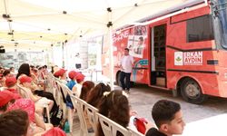 Osmangazi Belediyesi Çocuklara Kitap ve Tarih Sevgisi Aşılıyor