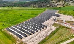 Sivas Belediyesi enerjisini güneşten üretecek... Özbelsan GES hizmete girdi