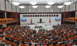TBMM’de tartışmalı torba teklif mesaisi! Polis hakları, basın düzenlemesi ve orman alanları görüşülüyor