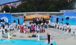 YILDIRIM’DA TÜRKÜ ŞÖLENİ