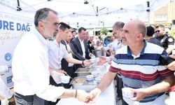 Kestel Belediyesi'nin Geleneksel Aşure Dağıtımına Yoğun İlgi