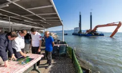 İzmir Körfezi'nde dip tarama çalışmalarıyla deniz yaşamı canlanıyor