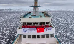 TÜBİTAK'ın 6. Arktik Bilim Seferi sürüyor... Kuzey Kutbu'nda iklim değişikliği araştırılıyor
