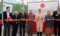 BURSA'DA KUR'AN TİLAVETİ VE ÇOCUKLARIN GÖSTERİLERİ BÜYÜK BEĞENİ TOPLADI!