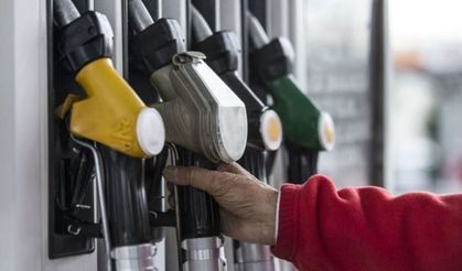 Benzin ve motorine zam bekleniyor