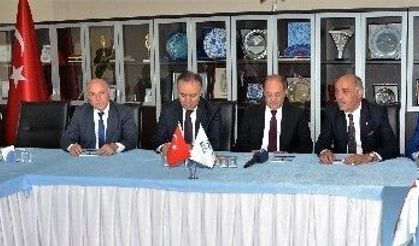 Bakan Akdağ’dan ETSO’ya Ziyaret