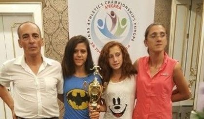 Burhaniyeli özel kızlar Avrupa Şampiyonasından madalya ile döndü