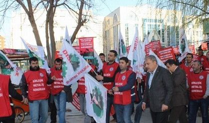 Metal-iş Sendikası İşçileri Yapacakları Genel Greve Davet Edecek