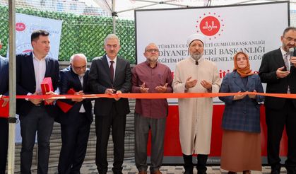 BURSA'DA KUR'AN TİLAVETİ VE ÇOCUKLARIN GÖSTERİLERİ BÜYÜK BEĞENİ TOPLADI!