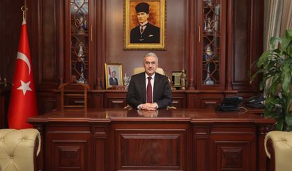 VALİ EROL AYYILDIZ'DAN 15 TEMMUZ MESAJI: "MİLLİ İRADE ASLA ESİR ALINAMAZ"