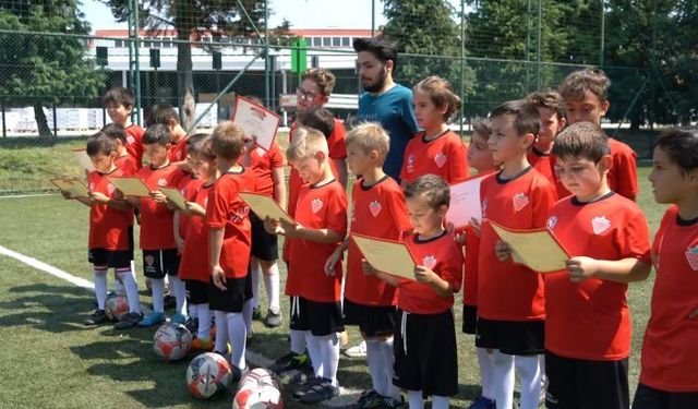 Çilek Mobilya, 9. Geleneksel Yaz Okulu ile çocukların hayallerine dokunuyor