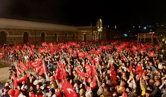 İSTANBUL’UN KURTULUŞU’NUN 102. YILI KUTLANDI