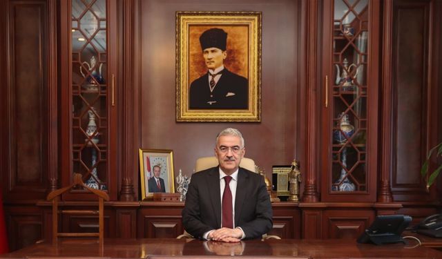 VALİ EROL AYYILDIZ’DAN 18 MART MESAJI: “ÇANAKKALE, BİR MİLLETİN DİRİLİŞ DESTANIDIR!"