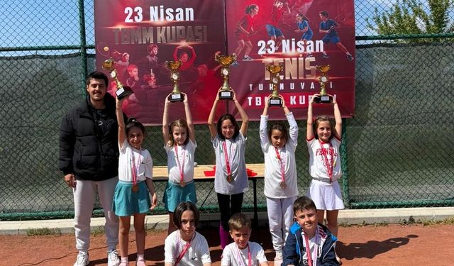 Osmangazili Raketler 23 Nisan Kupası’nda Parladı