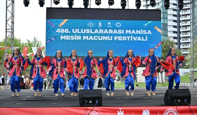 23 Nisan’da başkanlık koltuğu çocukların oldu