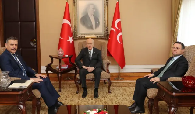 İki bakandan MHP lideri Bahçeli'ye ziyaret