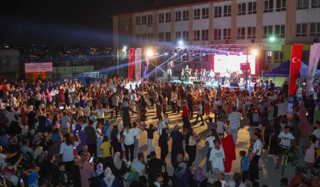Mahallemde Konser Var başlıyor