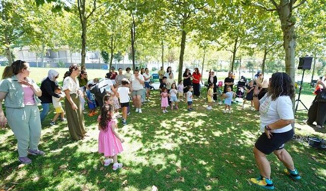 BEYLİKDÜZÜ'NDE ANNE VE ÇOCUKLAR YAZ TATİLİ ÖNCESİ BULUŞTU