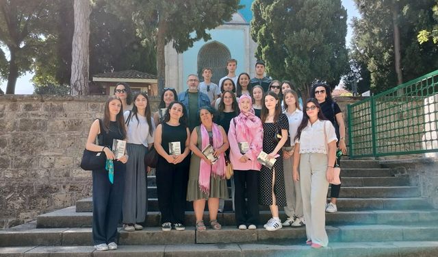 Tanpınar'ın Bursa'sı Gençlerin Adımlarıyla Yeniden Hayat Buldu