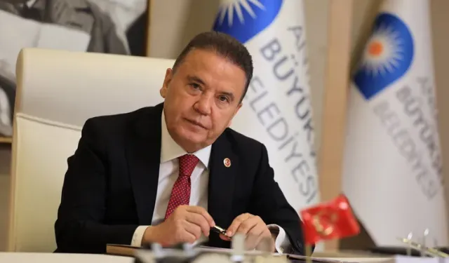Tutukluluğunun 1. yılında Muhittin Böcek'ten dikkat çeken mesaj... "Vefasız menfaatçileri unutmayacağız"