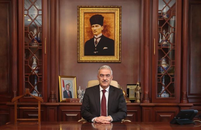 VALİ EROL AYYILDIZ'DAN ÇEVRE GÜNÜNDE ANLAMLI MESAJ