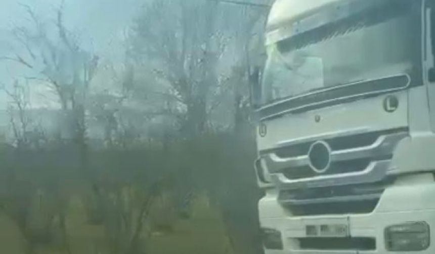 Düzce’ye 20 kaçak göçmeni tırla bırakıp kaçtılar!
