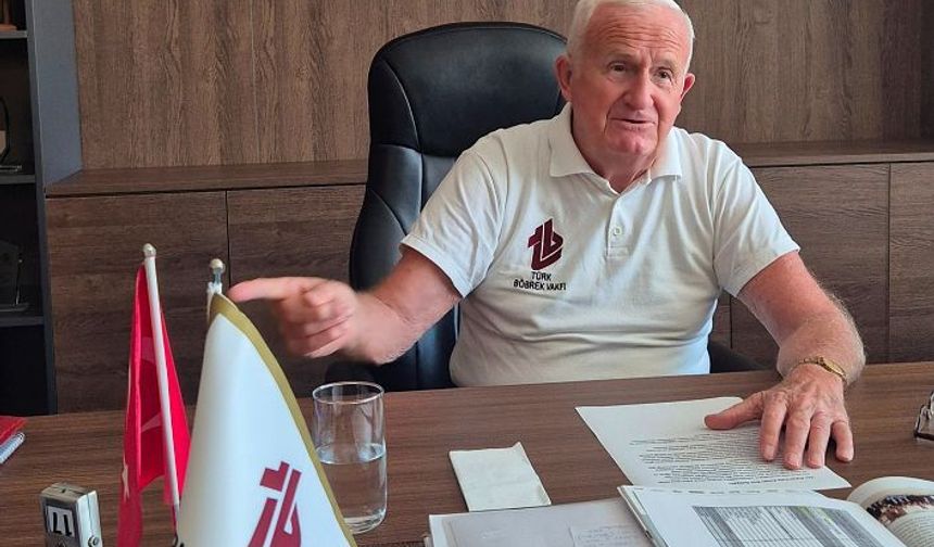 YAZ AYLARINDA BÖBREK HASTALARI İÇİN EN BÜYÜK TEHDİT: HATALI BESLENME VE FAZLA SIVI TÜKETİMİ!