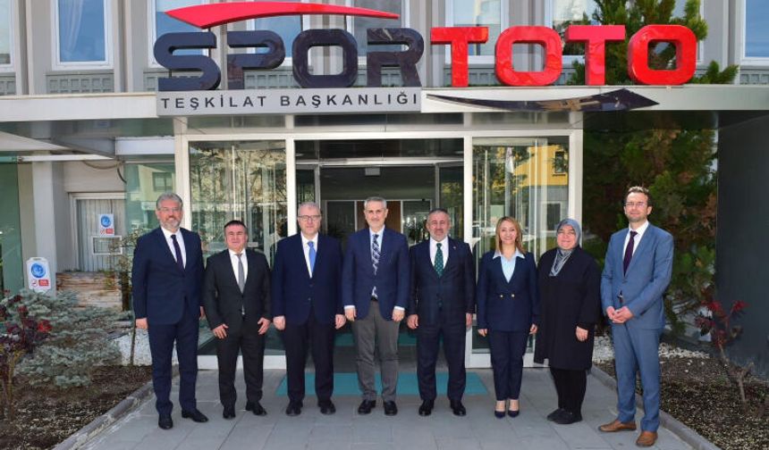 Bilecik Pazaryeri spor yatırımlarıyla gençliğe hazırlanıyor