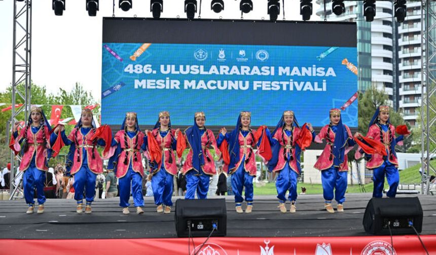 23 Nisan’da başkanlık koltuğu çocukların oldu