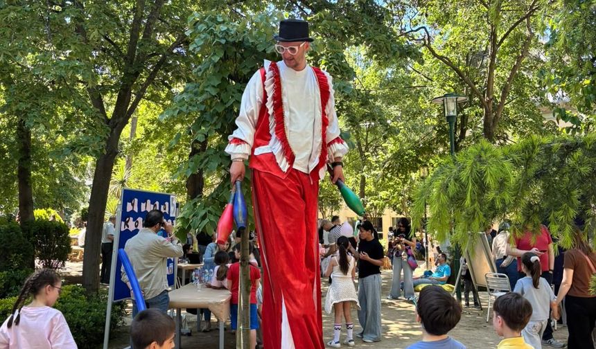 ÇOCUKLAR VE AİLELER FAMILYFEST ETKİNLİĞİNDE UNUTULMAZ BİR GÜN YAŞADI