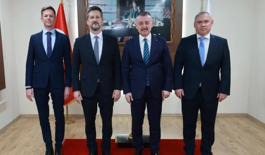 Macaristan Büyükelçisi Matis, Büyükakın'a konuk oldu