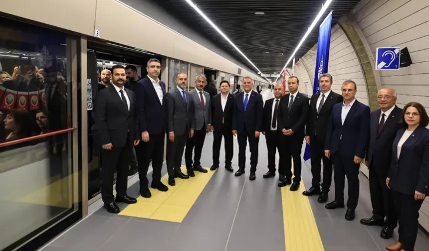 Anadolu Yakası’na dev ulaşım yatırımı... Sultanbeyli Metrosu hizmete açıldı