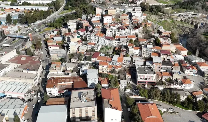 İzmir'de tarihi dönüşüm başlıyor