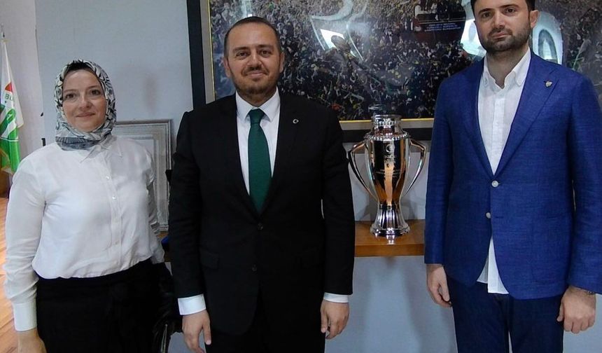 HAYAT HASTANESİ’NDEN ŞAMPİYON BURSASPOR’A GÜÇLÜ DESTEK!