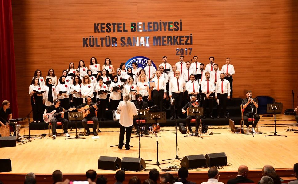 Kestel Belediyesi Türk Halk Müziği Korosu’ndan Unutulmaz Konser