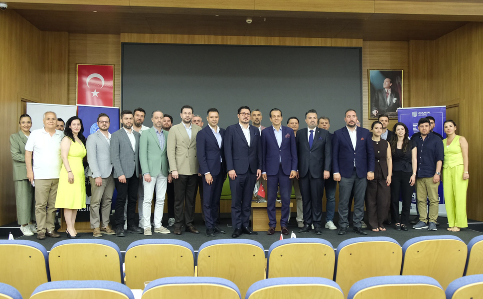 SANAYİ ŞİRKETLERİ İÇİN YENİ FİNANSMAN PERSPEKTİFLERİ BURSA’DA KONUŞULDU