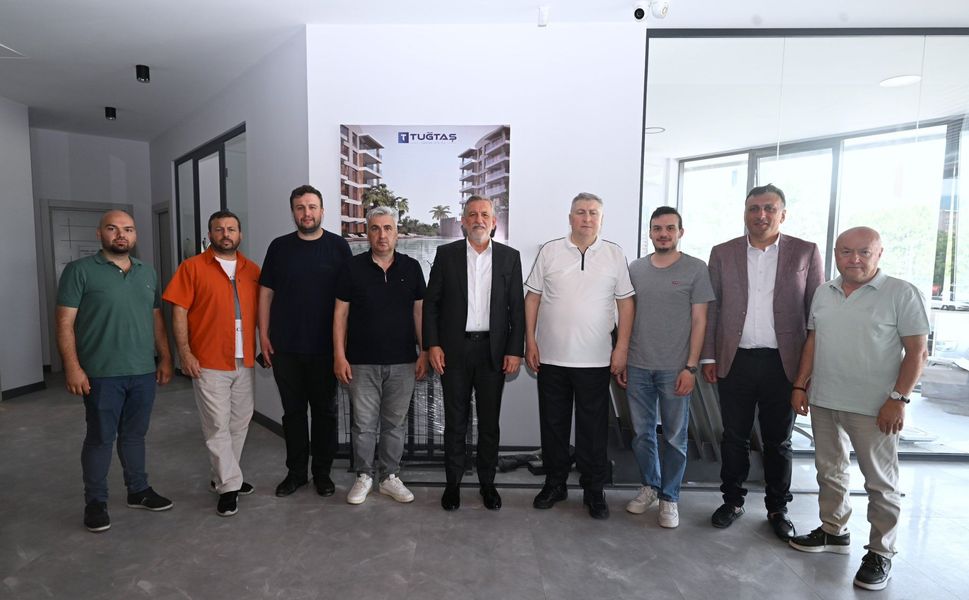 BTSO BAŞKANI İBRAHİM BURKAY'DAN  TUĞTAŞ İNŞAAT'DAN  HASAN TUĞCU VE ALİ TUĞCU'YA ÖNEMLİ ZİYARET!