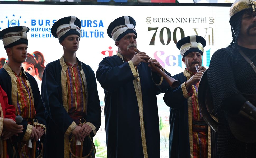 Fethin 700. yılında ilçe şenlikleri Osmangazi'den başladı