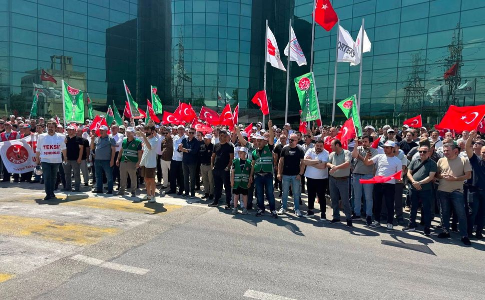 Emek Partisi Bursa: Korteks'te işçiler sefalet zammına karşı mücadele ediyor