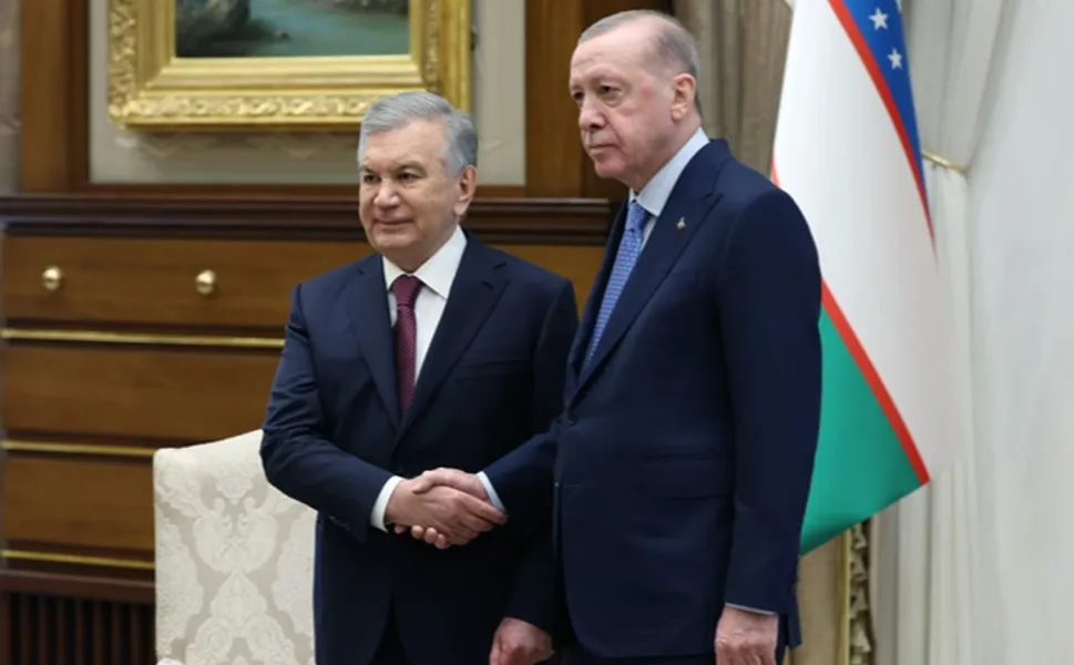 Erdoğan ile Mirziyoyev'i COP31 Zirvesi'ne davet etti