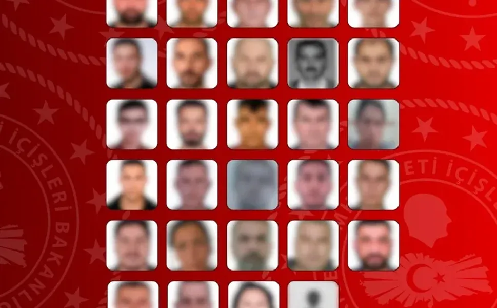 Kırmızı bültenli 54 firari 12 ülkeden Türkiye'ye iade edildi