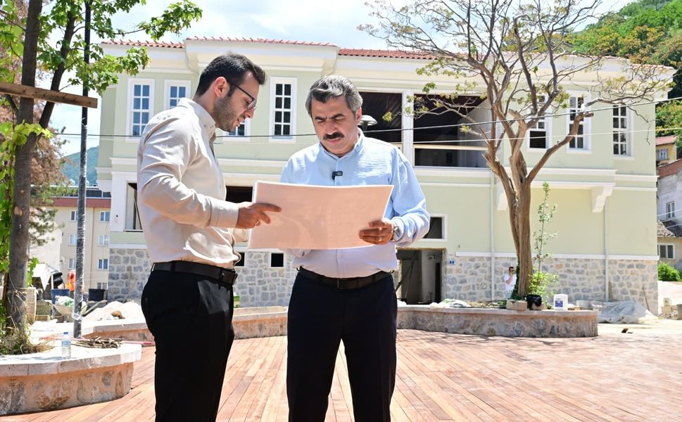 FEVZİYE PARKI VE TARİHİ KÖŞKTE GERİ SAYIM BAŞLADI