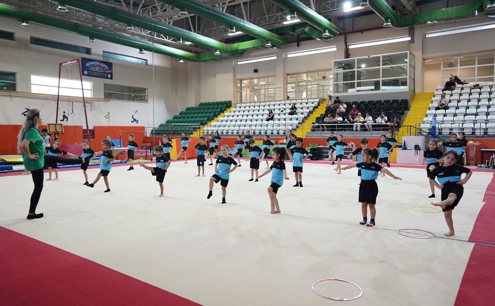YILDIRIM’DA YAZ SPOR OKULLARI COŞKUSU SÜRÜYOR
