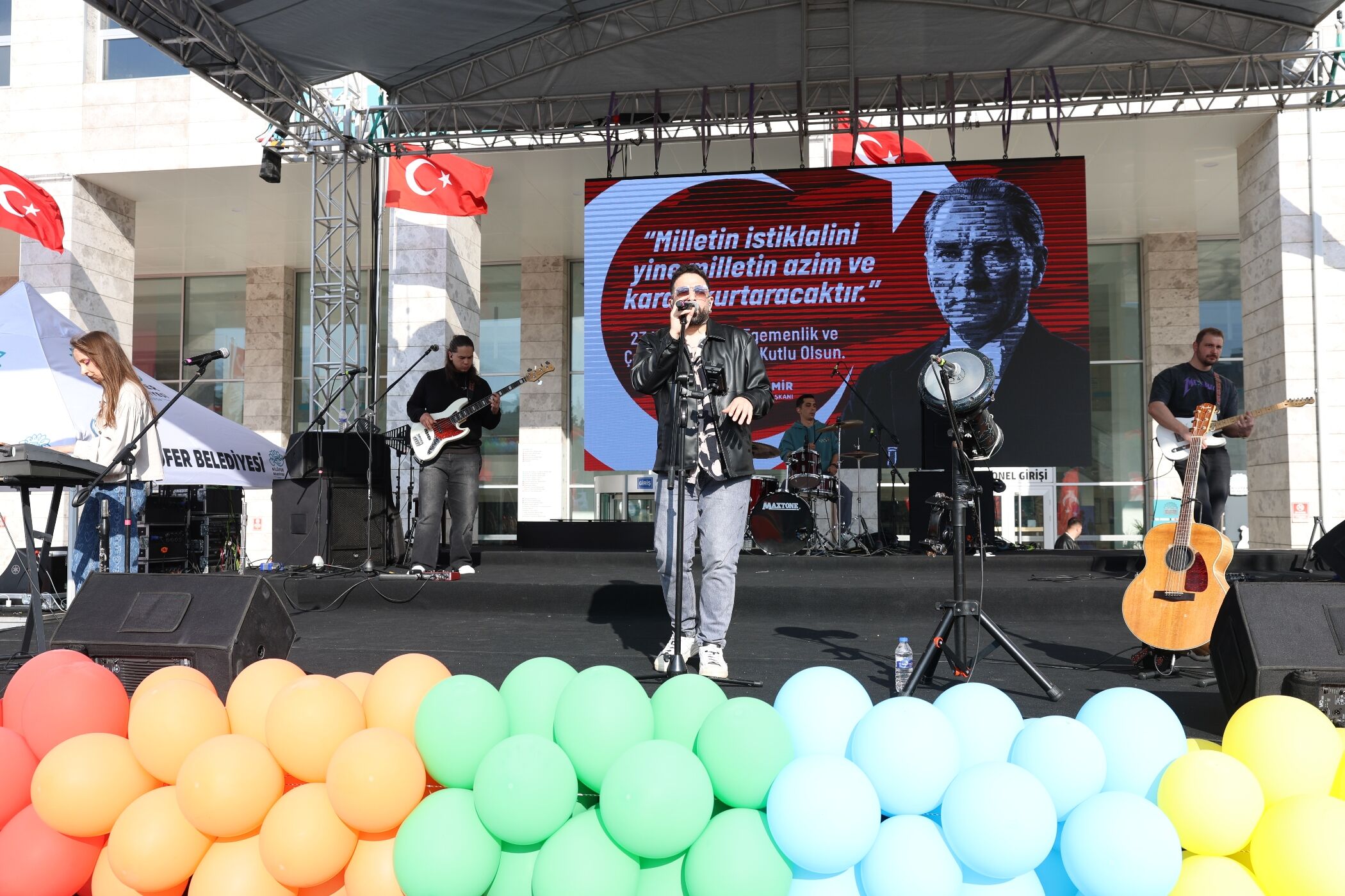 Ş E N L İ K 8